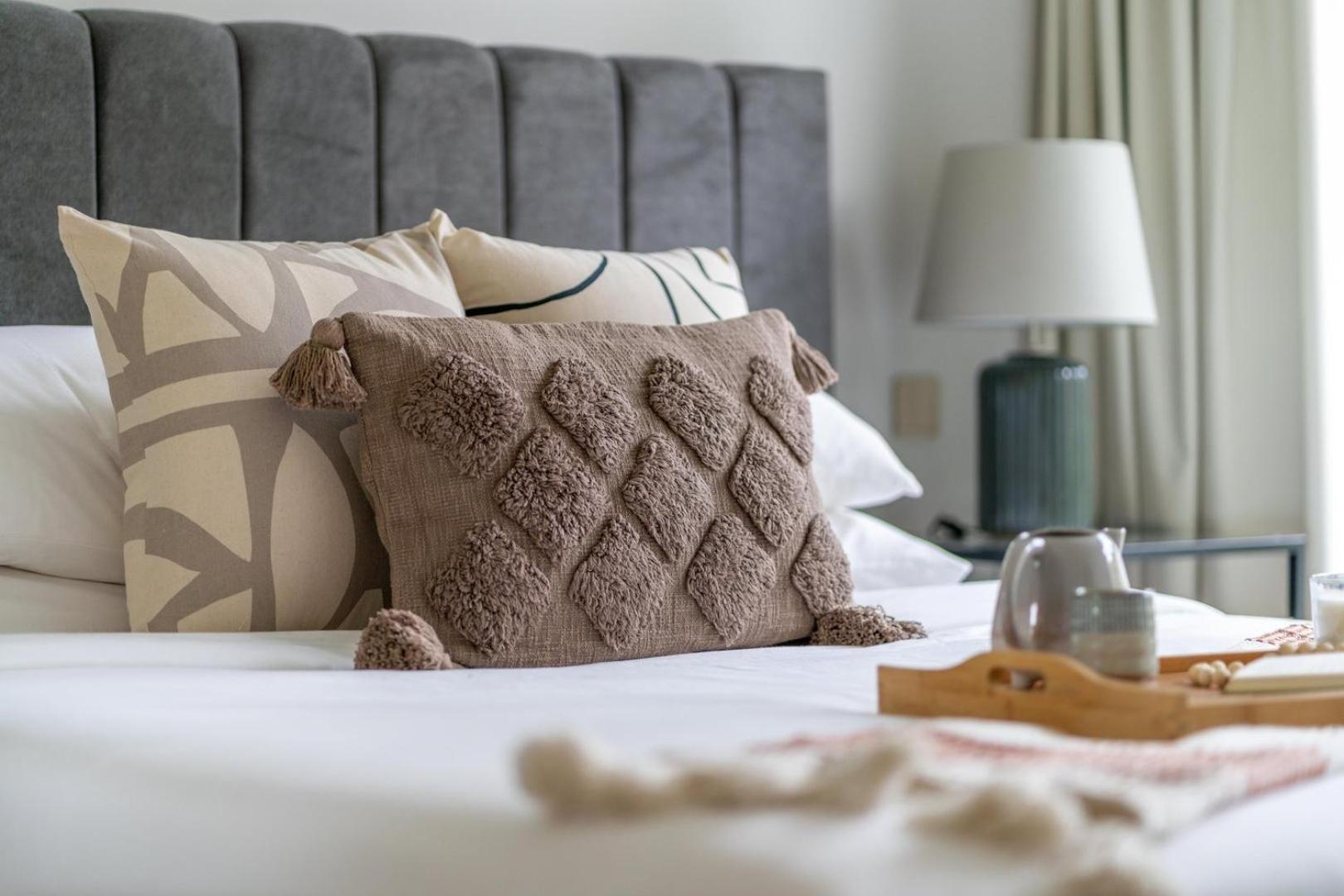 Guestready - Fine Extravagance Near Burj Khalifa Lejlighed Dubai Eksteriør billede